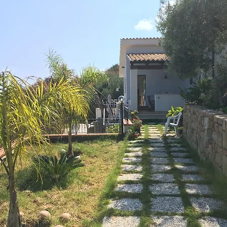 Plaia Degli Uccelli Casa vacanze *